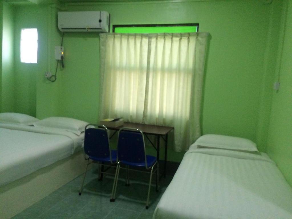 Nay Chi Lin Hotel Pathein Zewnętrze zdjęcie